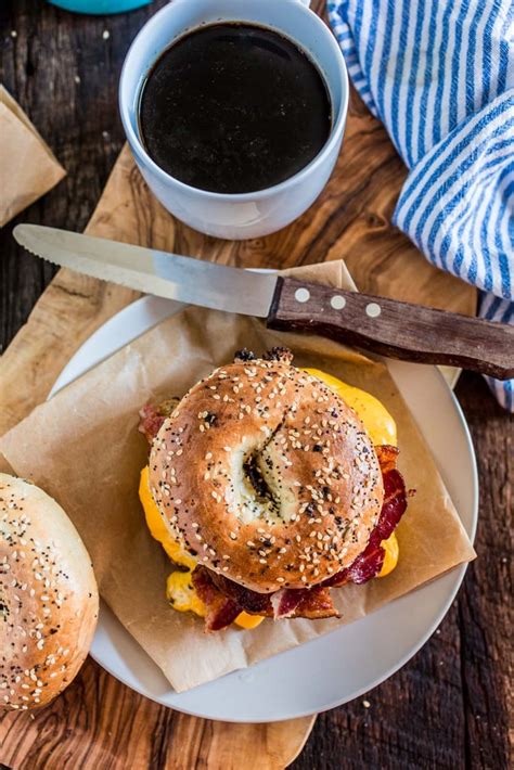 New York Style Bacon Egg And Cheese Bagel Sandwich Easy Breakfast