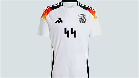 Alemania Redise Ar Camisetas De F Tbol Por Pol Mica Con El N Mero