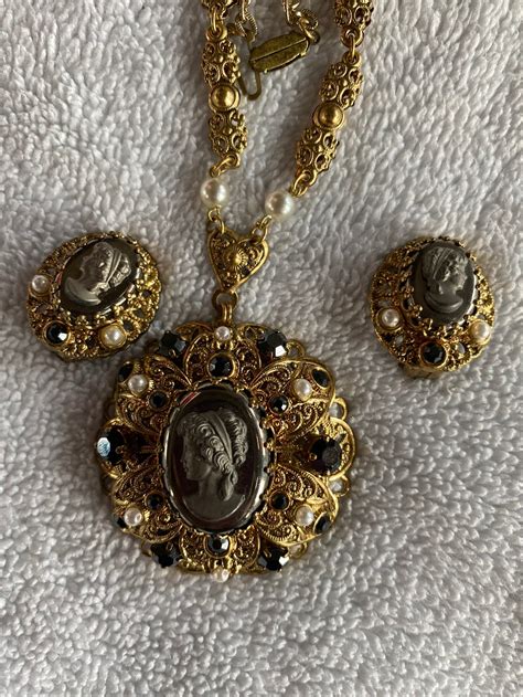 Vintage Black Cameo Pendant Necklace W Ab Cristales Y Perlas Etsy