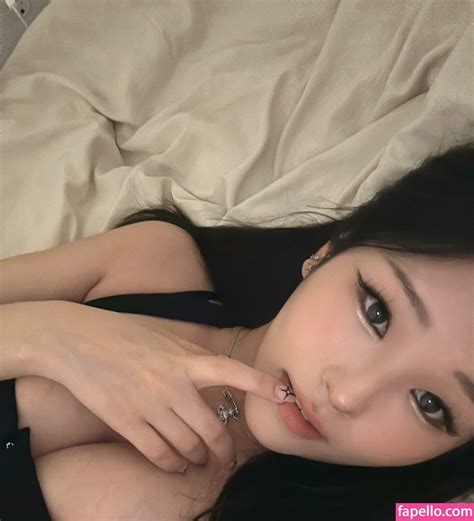 Aikuros Hyoon Kang Hee Yoon Nude Leaked Photo Fapello