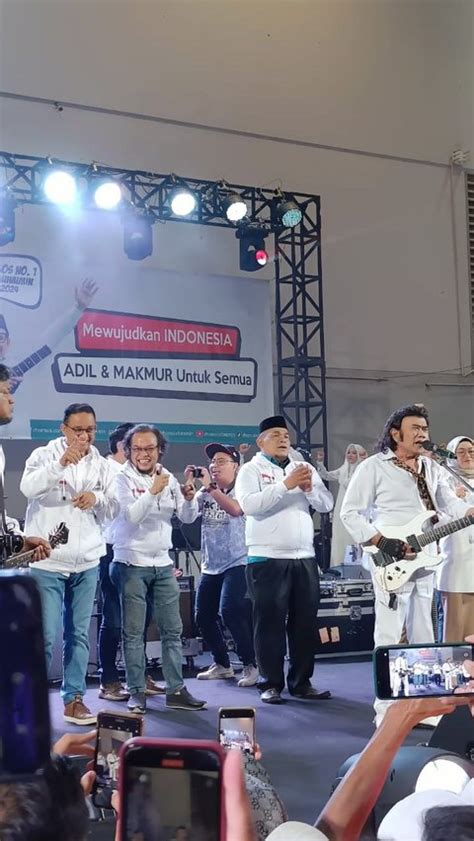 Momen Raja Dangdut Rhoma Irama Deklarasi Dukung Anies Cak Imin Lagu