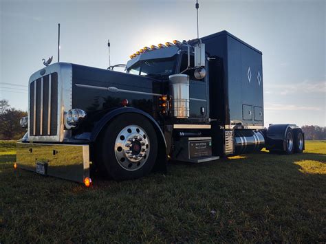 Custom Black Peterbilt