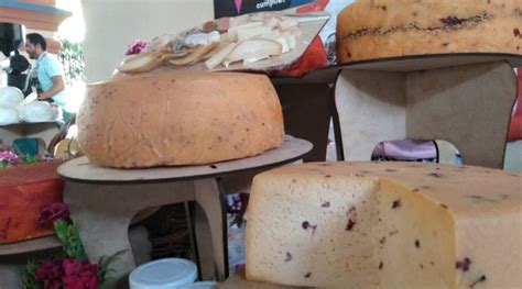 Realizan La Feria Del Vino Y Queso En Tehuac N