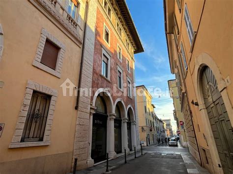 Affitto Appartamento In Corso Giuseppe Zanardelli Brescia Ottimo