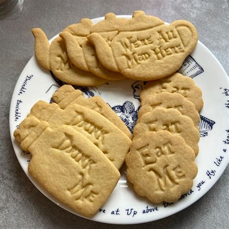 Alice Adventures In Wonderland Themed Cookies Cutters Eat Me Drink Me