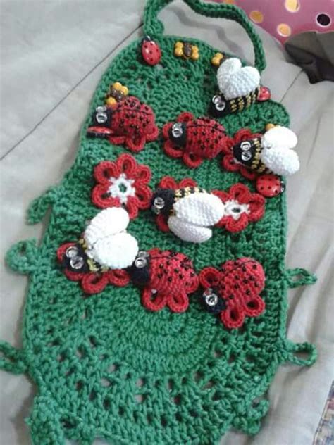 Jogo Da Velha Em Croche Joaninhas X Abelha Crochet Hats Crochet Hats