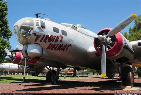 Boeing B 17g Flying Fortress 299p Usa Air Force Aviation Photo