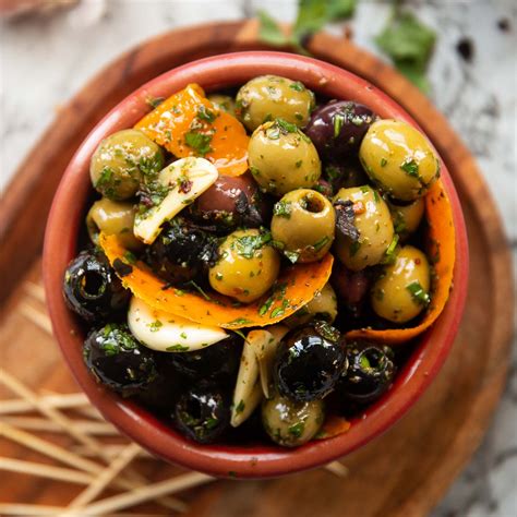 simply delicious marinated olives   sandwiches