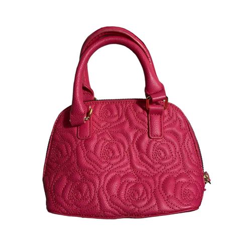 Betsey Johnson Quilted Rose Faux Leather Small Hot Pi Gem