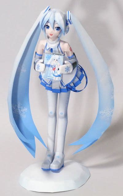 Snow Miku Hatsune Papercraft Paper Dolls Paper Crafts