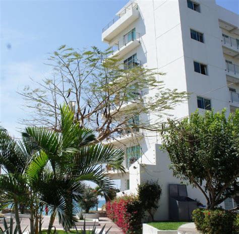 Condominios En Venta En Punta Plata Bucer As