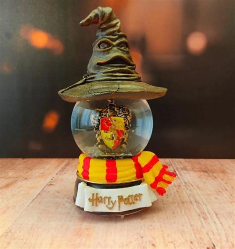 Harry Potter Hogwarts Snow Globe, Gryffindor, Potter Christmas Gift ...