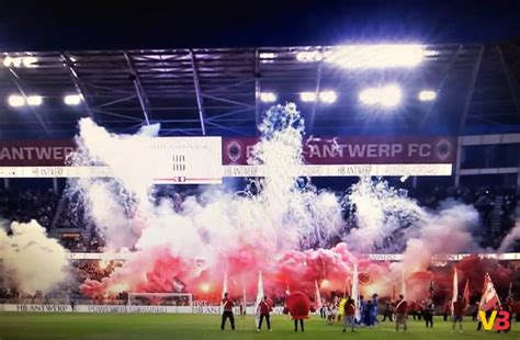 Veel Vuurwerk Bij Antwerp Genk VIDEO Voetbalbelgie Be