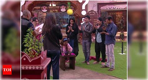 Bigg Boss Marathi Written Update May 23 2018 Day 27 After Aastad