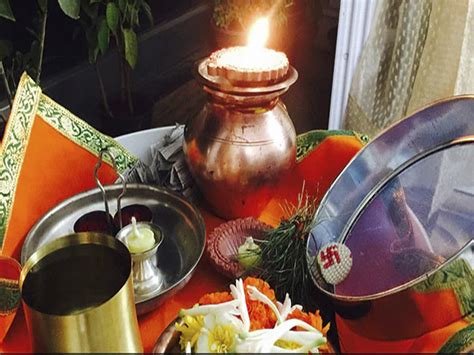 Pandit For Karwa Chauth Puja In Pune North Indian