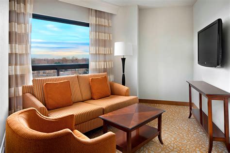 Hotels in Fort Collins, CO | Fort Collins Marriott