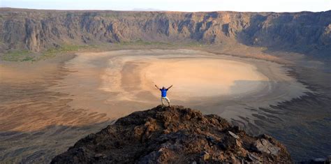 Trip To Al Wahbah crater – Saudi Arabia Tours