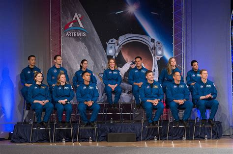 Nasa Graduates New Class Of Astronauts To Join Artemis Era Missions