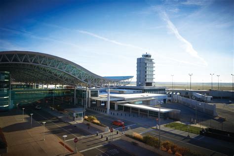 Gerald R. Ford International Airport - Grand Rapids MI, 49512