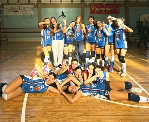 Il Volley Barga Under Non Si Trattiene E Anche A Lucca Conquista A