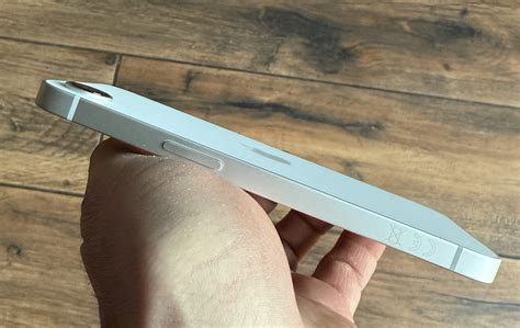 iPhone 17 Air niby cienki, a grubość obudowy sięgnie 9,5 mm