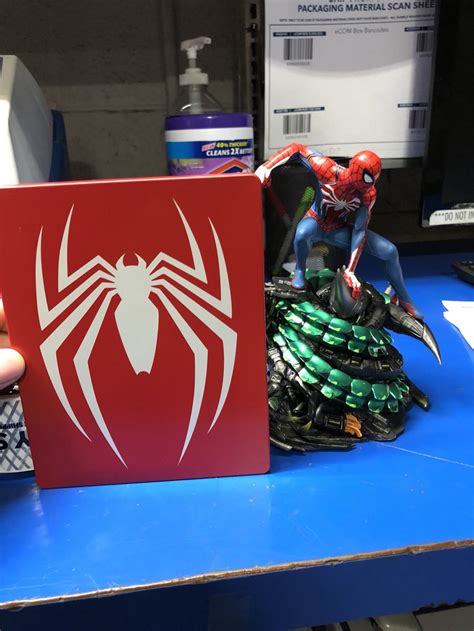 So What Does The Spider Man Ps Collector S Edition Statue Look Like