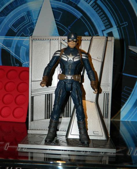 Marvel Select The Falcon Winter Soldier Figure Photos Toy Fair 2014