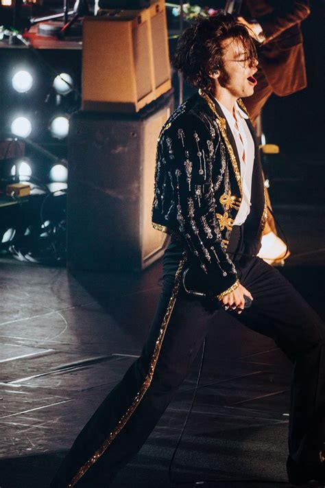 Via Chasm2018 On Tumblr Harry Styles Live On Tour LA2 Style