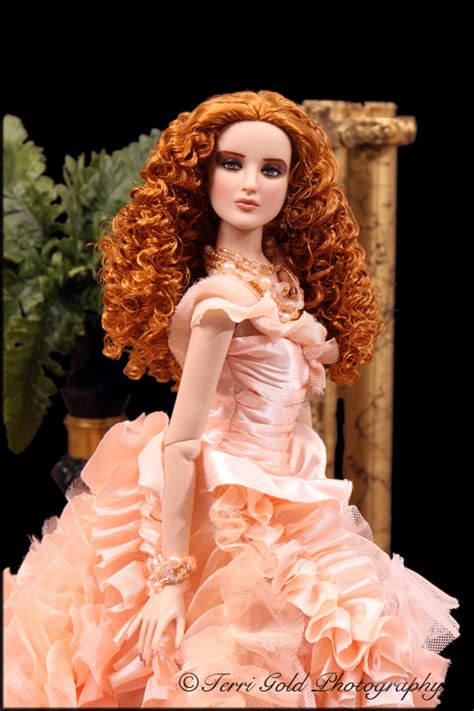 Collecting Fashion Dolls By Terri Gold Tonners Antoinette And Her New