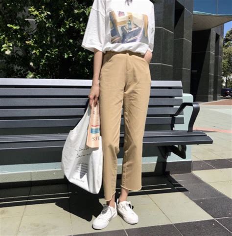 Beige Pants Outfit Aesthetic Dresses Images 2022