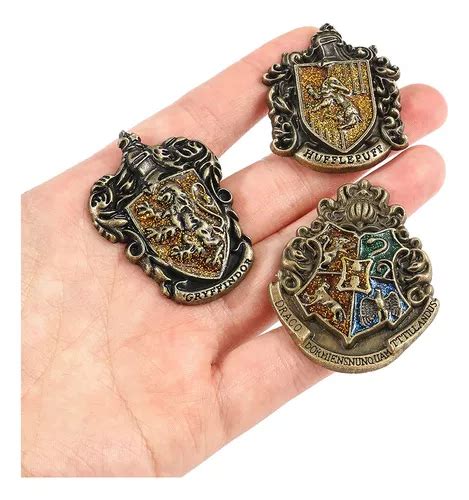 Broche De Hogwarts S Mbolo De Harry Potter Insignia De Met En Venta