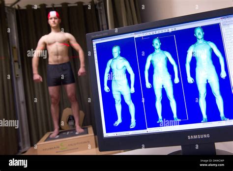 Full body scanner fotografías e imágenes de alta resolución Alamy