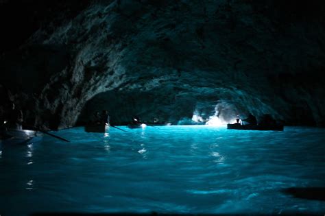 Italy Travels: The Blue Grotto — Swiss Lark