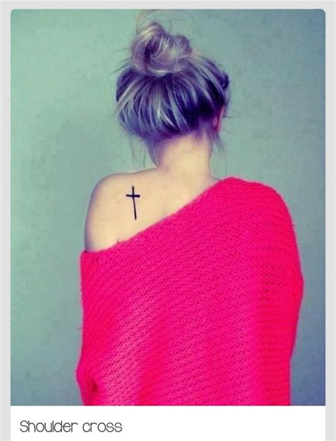 34 Cross Tattoos Between Shoulder Blades Ideas In 2021 99tattoo