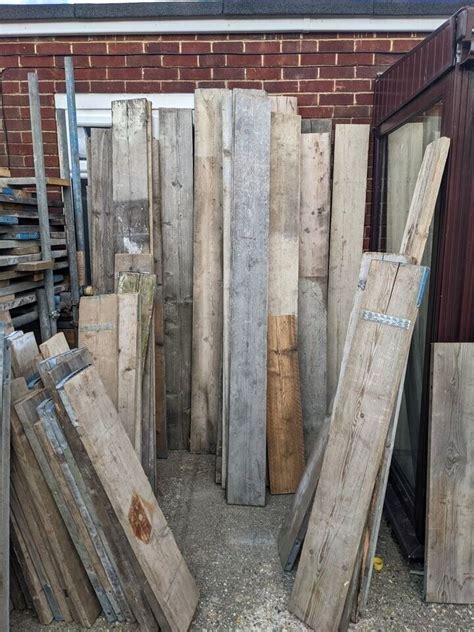 Individual Reclaimed Scaffold Boards For Sale Per Ft In Hedge