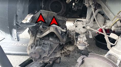 Removing The Transmission On A Ford Transit Connect Youtube