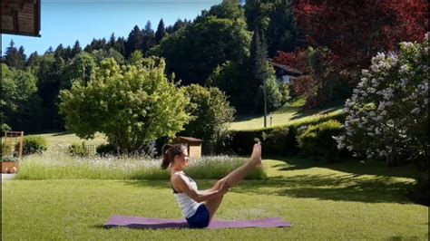 20 Min Yoga zur Stärkung der Rumpfmuskulatur und des Gleichgewichts