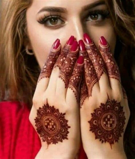 Pin By Princess Khan On Beautiful Dps For Girls Mehndi Designs For