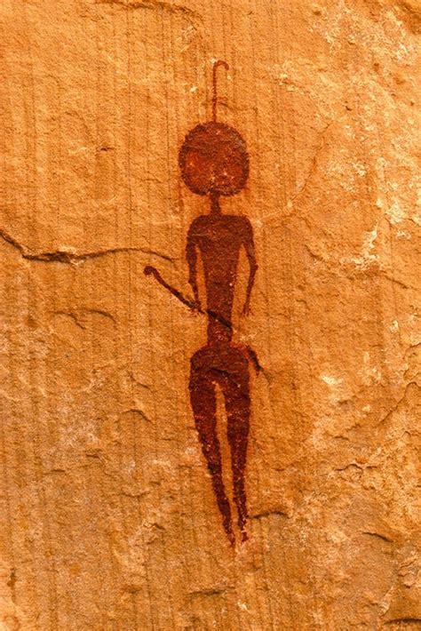 Rock art from Ennedi Plateau, in Chad. | Prehistoric cave paintings ...