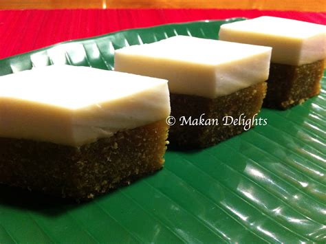 Makan Delights Kuih Talam Ubi Steamed Tapioca Cake