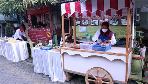 Kampung Kue Tradisional Di Surabaya Ini Jadi Destinasi Wisata Andalan