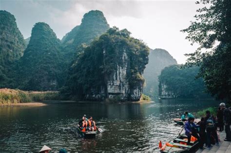 Trang An Boat Tour Everything You Need To Know