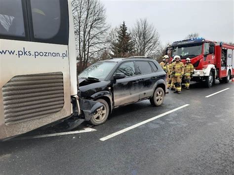 Powa Ny Wypadek Z Udzia Em Autobusu Pod Remem Jedna Osoba Trafi A Do