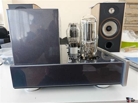 Cayin Cs A Integrated Tube Amplifier Photo Us Audio Mart