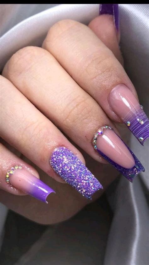 Pin de Unhas Perfeitas em Pins criados por você Unhas roxas Unhas