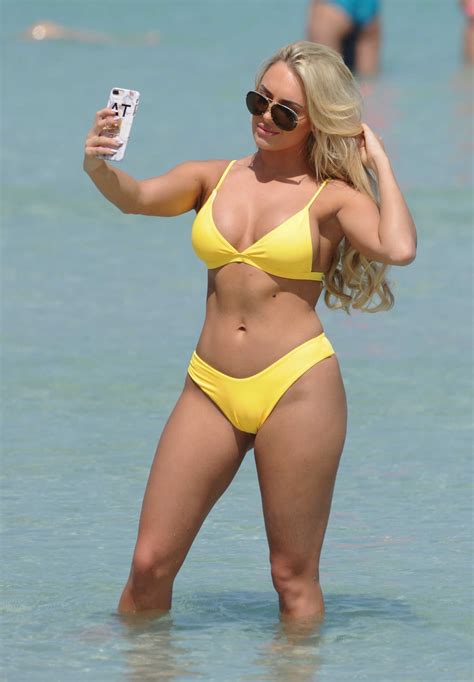 Amber Turner Wears A Yellow Bikini On The Beach In Dubai Celeb Donut