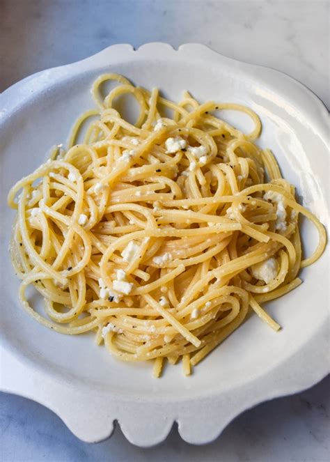 Recipe Spaghetti With Ricotta And Pecorino Romano Perennial Pastimes