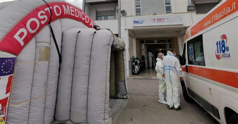 Covid In Lieve Calo Lincidenza Rt Torna Intorno Alla Soglia Epidemica