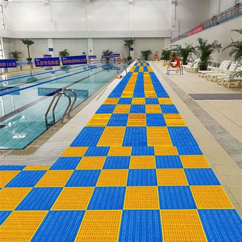 Interlocking Anti Slip PVC Yellow Flooringtile For Swimming Pool Anti