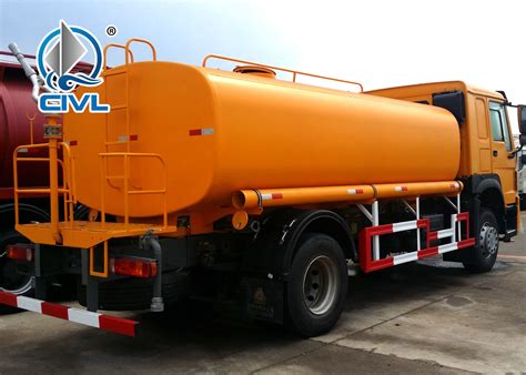 Camion Citerne Aspirateur Liquide De Camion D Arroseuse De L Eau De X